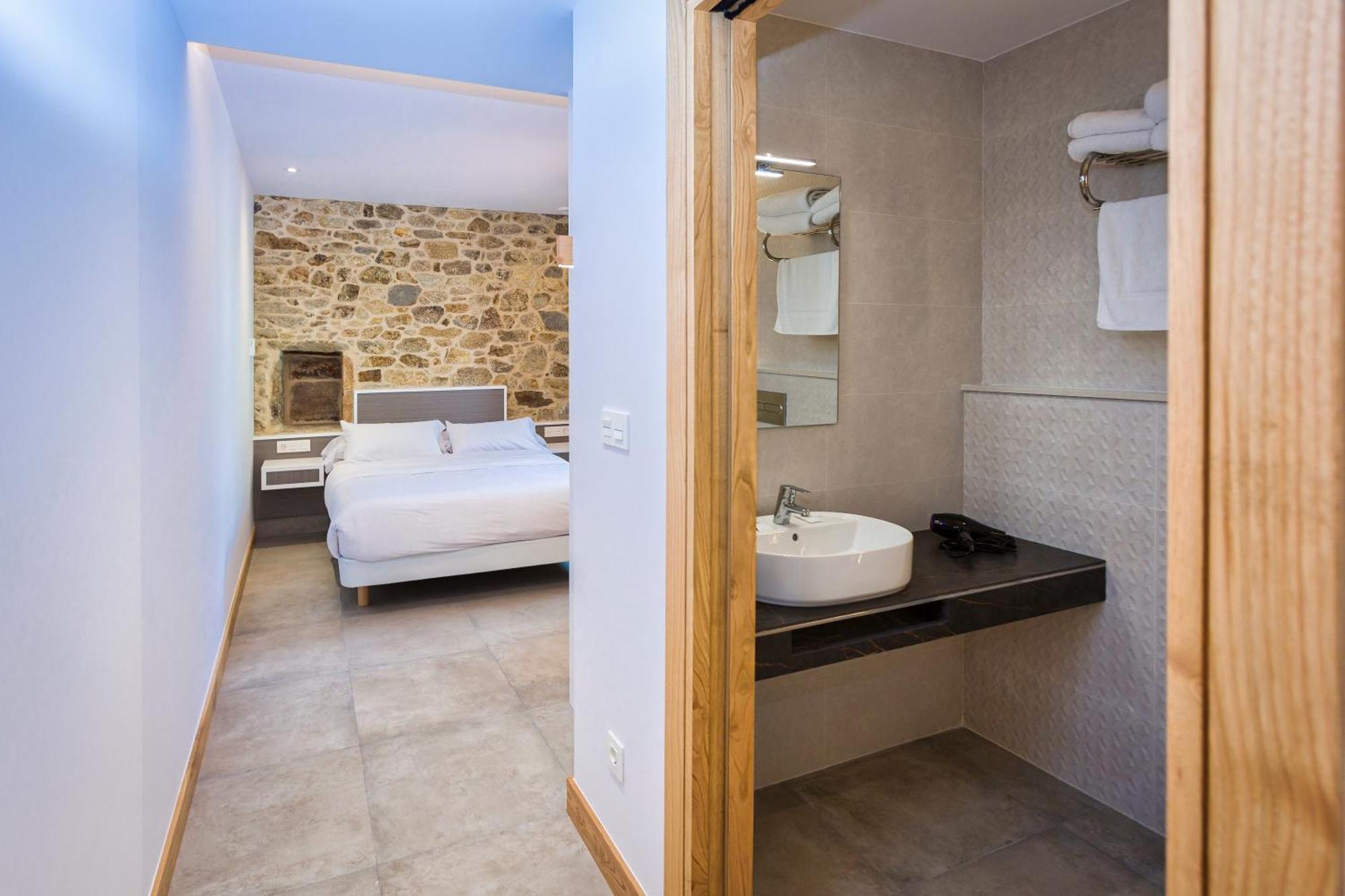Hotel A De Lucia Quintáns Esterno foto